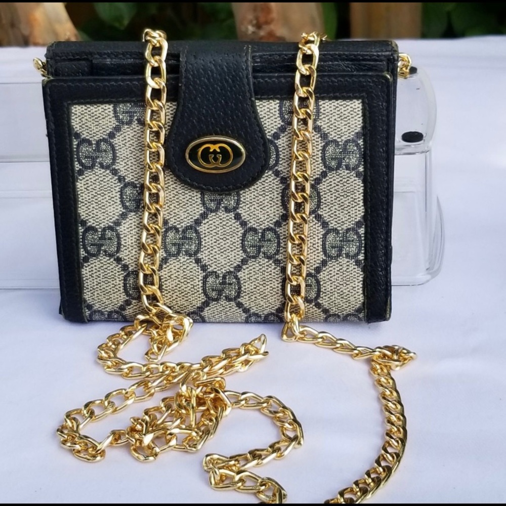 Vintage Gucci Accessory Wallet - Picture 2 of 12